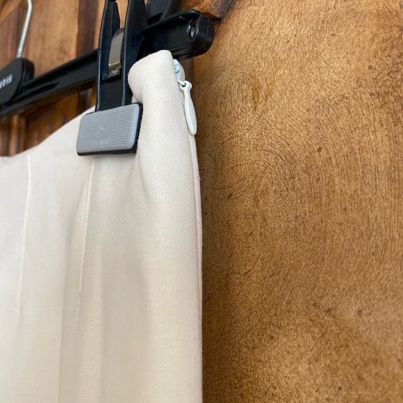 Arkis winter white pant suit. Size US 10 - Picture 5 of 11